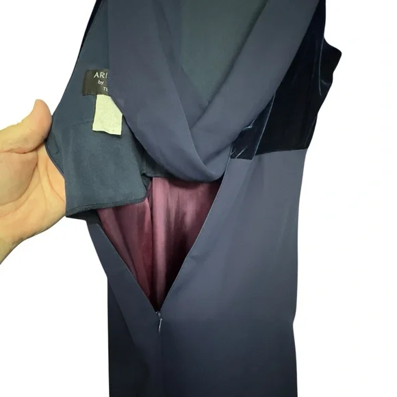 Arianna by Teresa Page Navy Velvet Top Long Formal Dress Size 8 - Picture 6 of 13